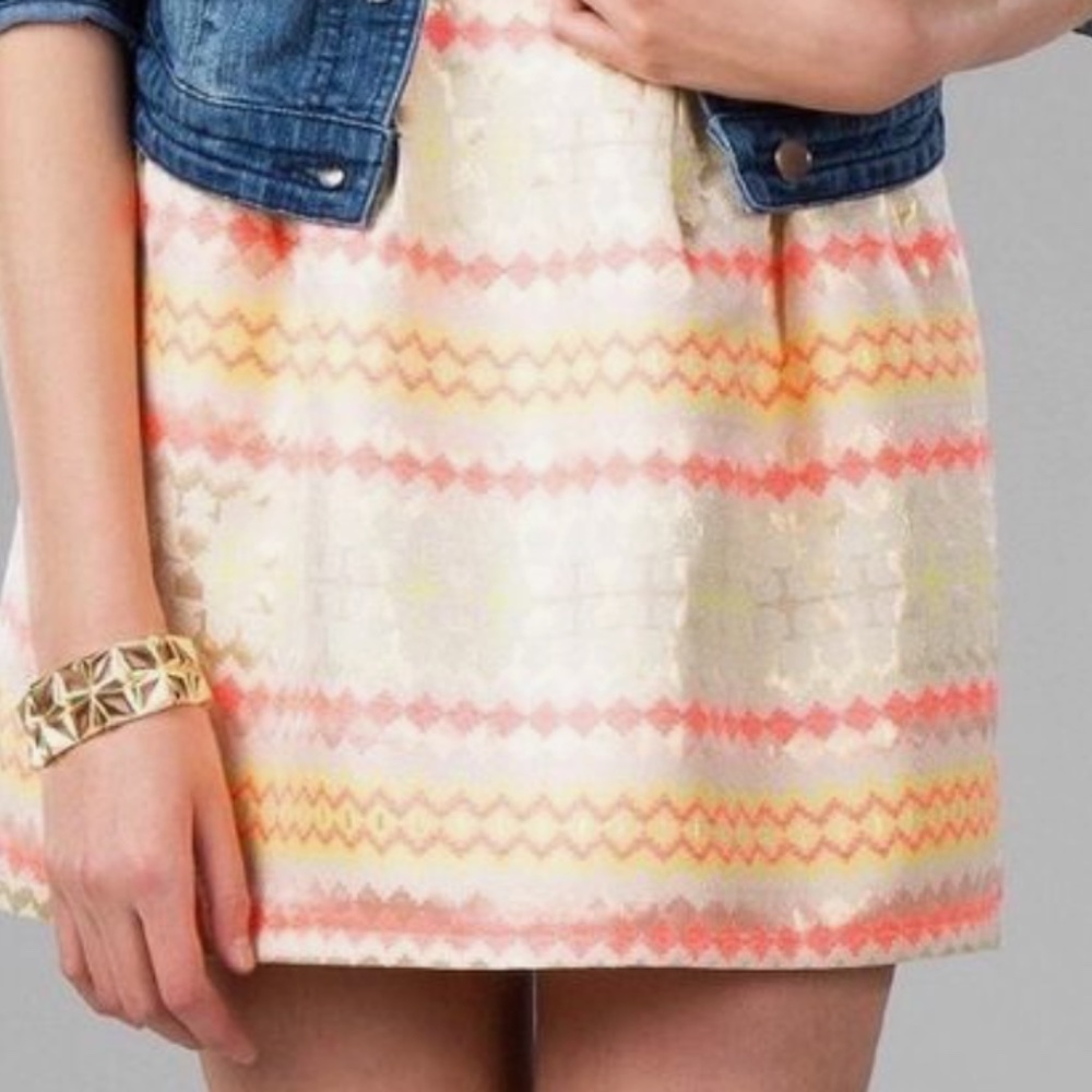 Pattern Skirt - Picture 5 of 6